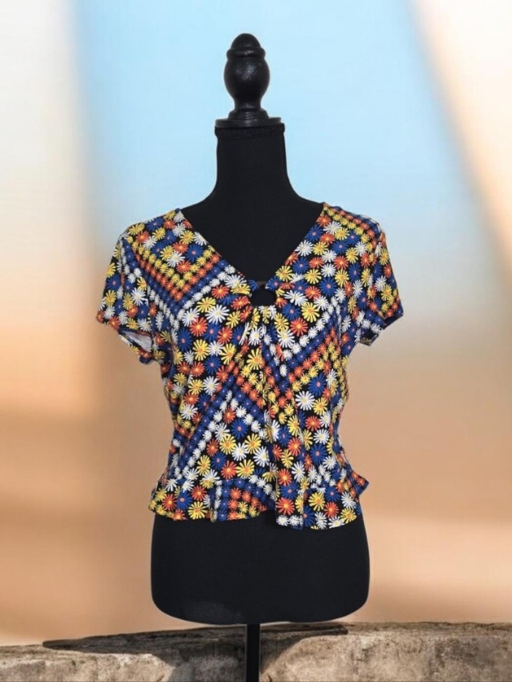 #B06 Love By Design Navy Floral Knot-Front Peplum Crop Top